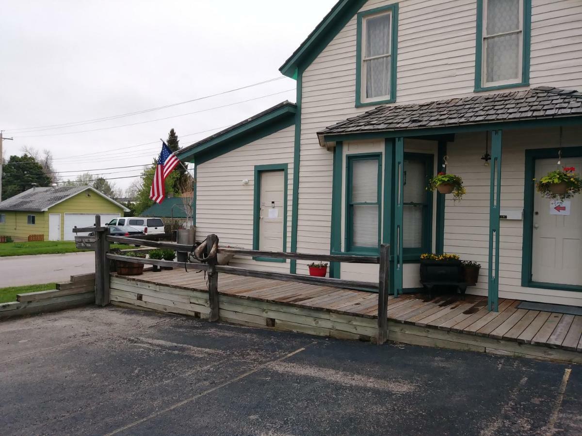 The Sturgis Motel מראה חיצוני תמונה