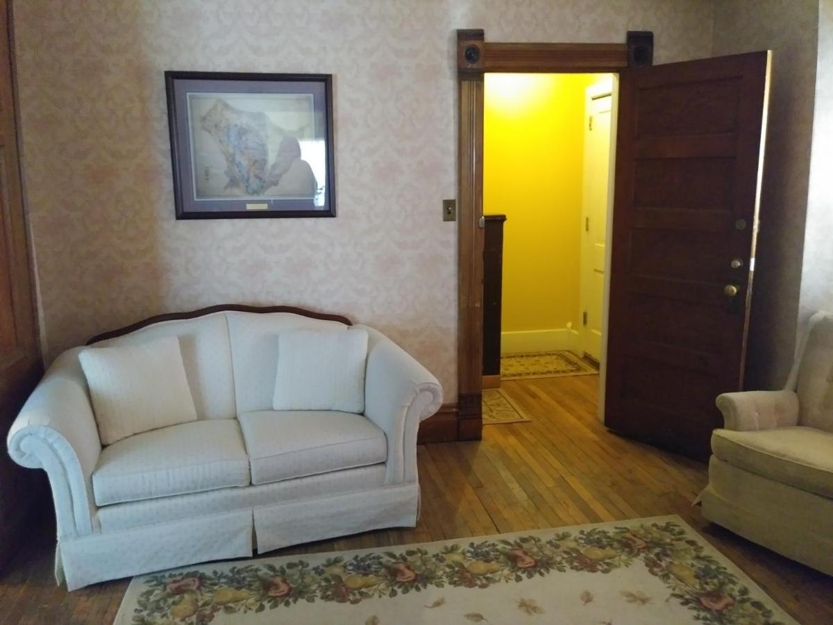 The Sturgis Motel מראה חיצוני תמונה